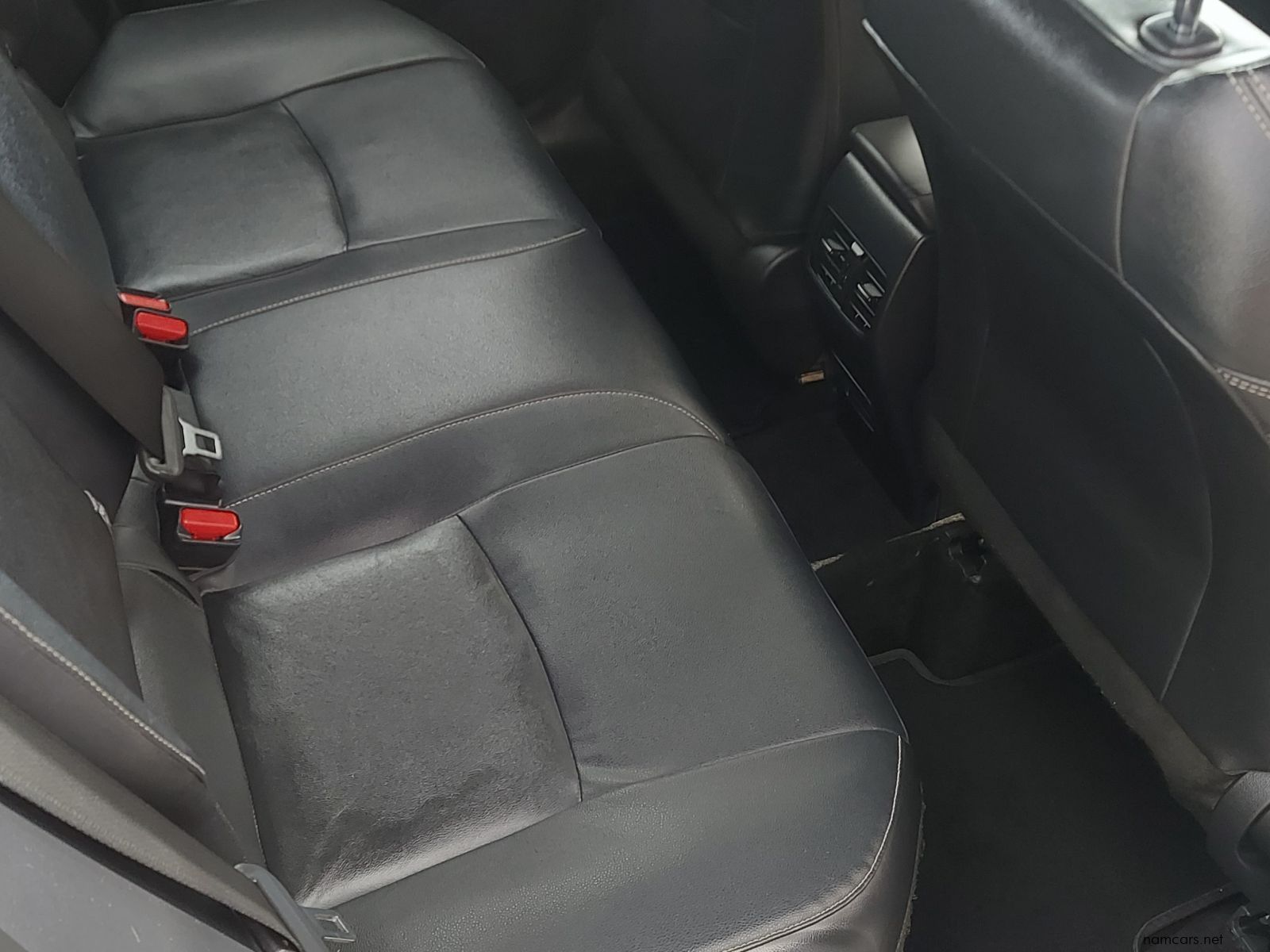 2023 Toyota Corolla Cross XS Hybrid photo