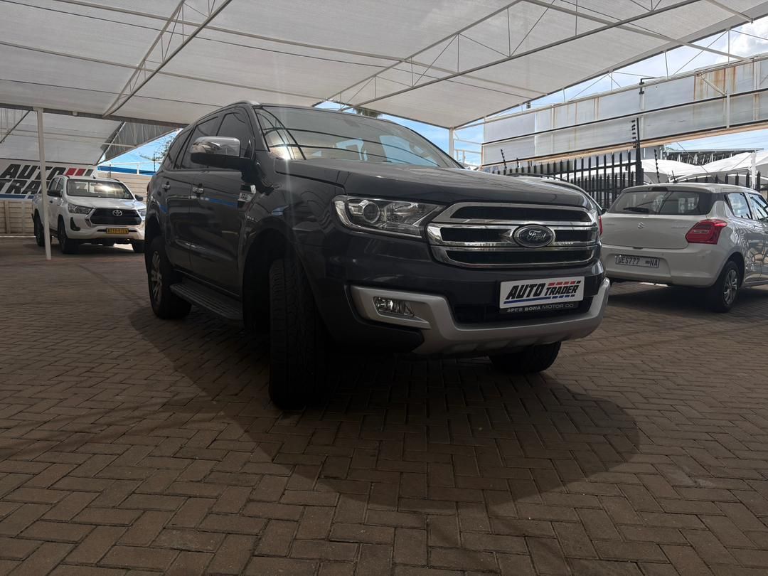 2018 Ford Everest XLT photo