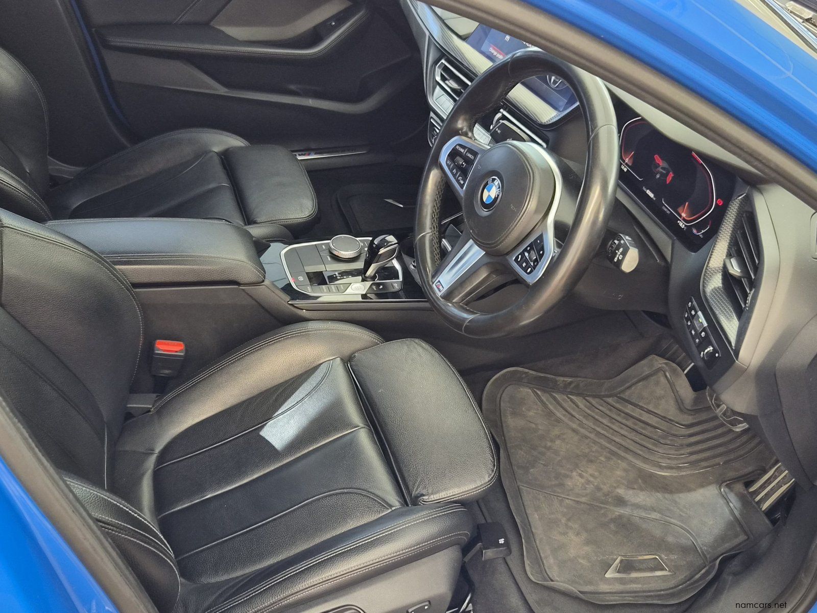 2020 BMW 118I photo