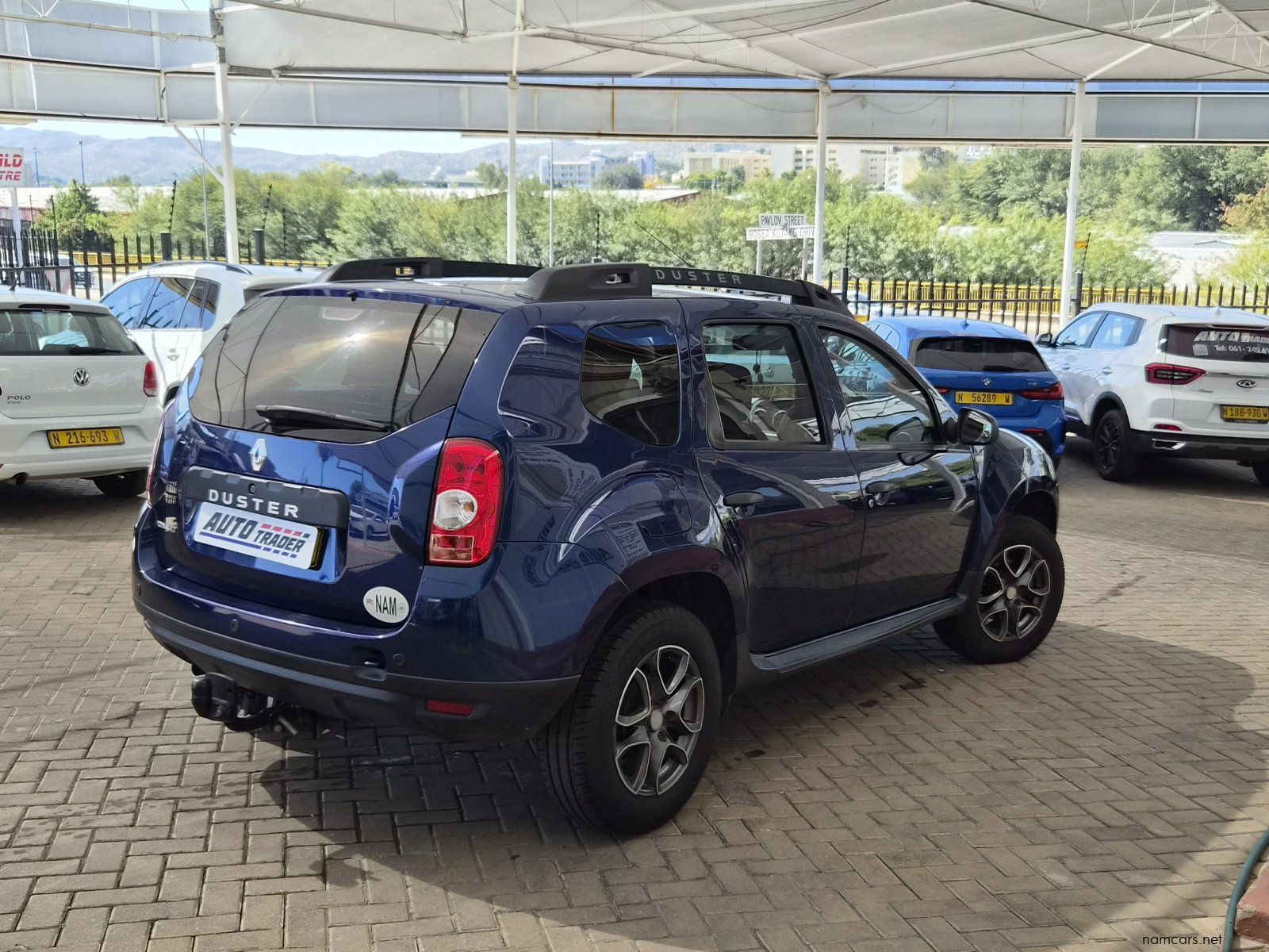 2016 Renault Duster Expression photo