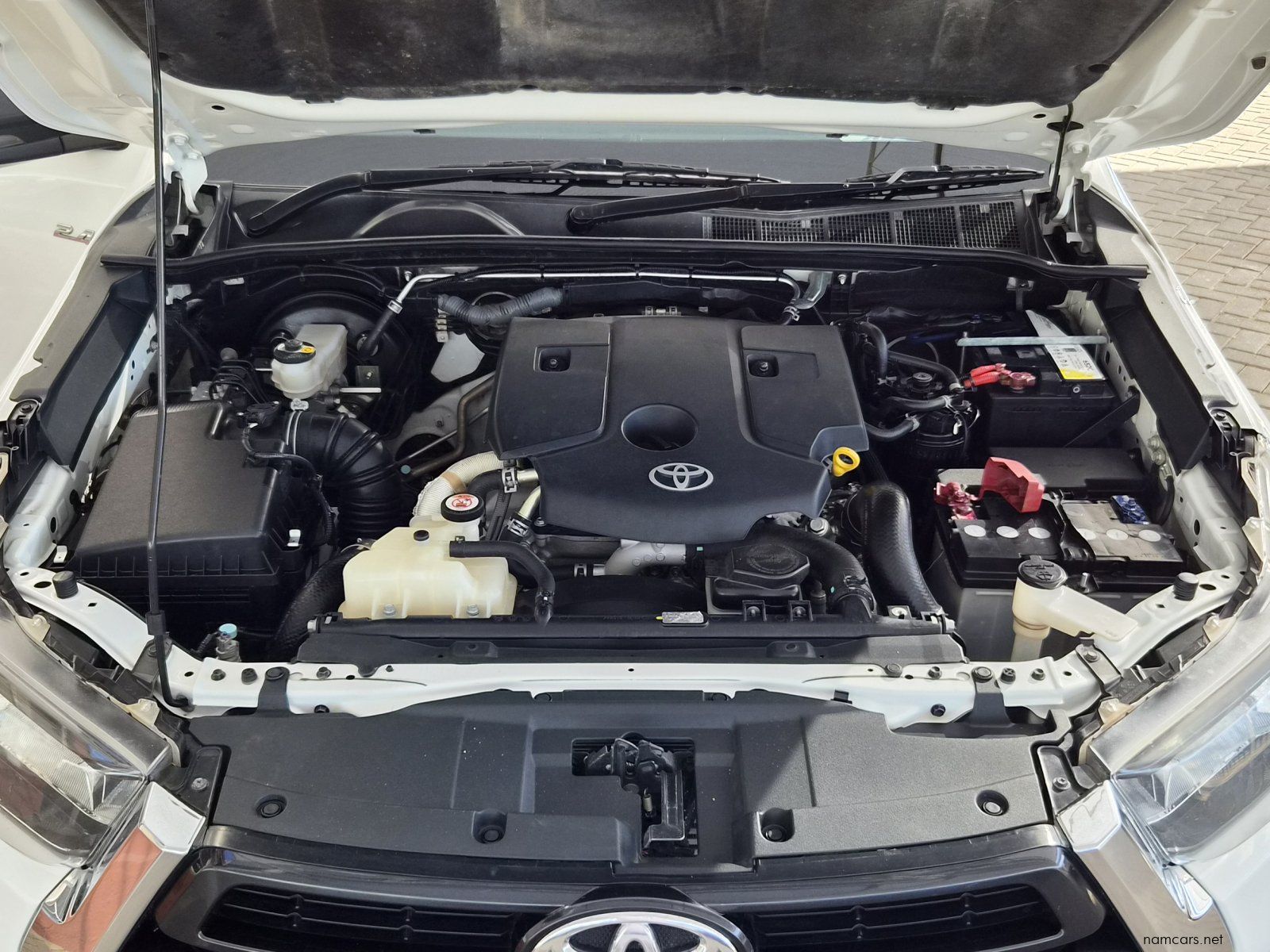 2023 Toyota Hilux GD-6 photo