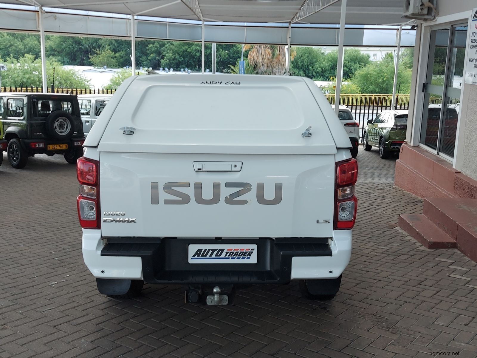 2022 Isuzu D-Max DDI LS photo
