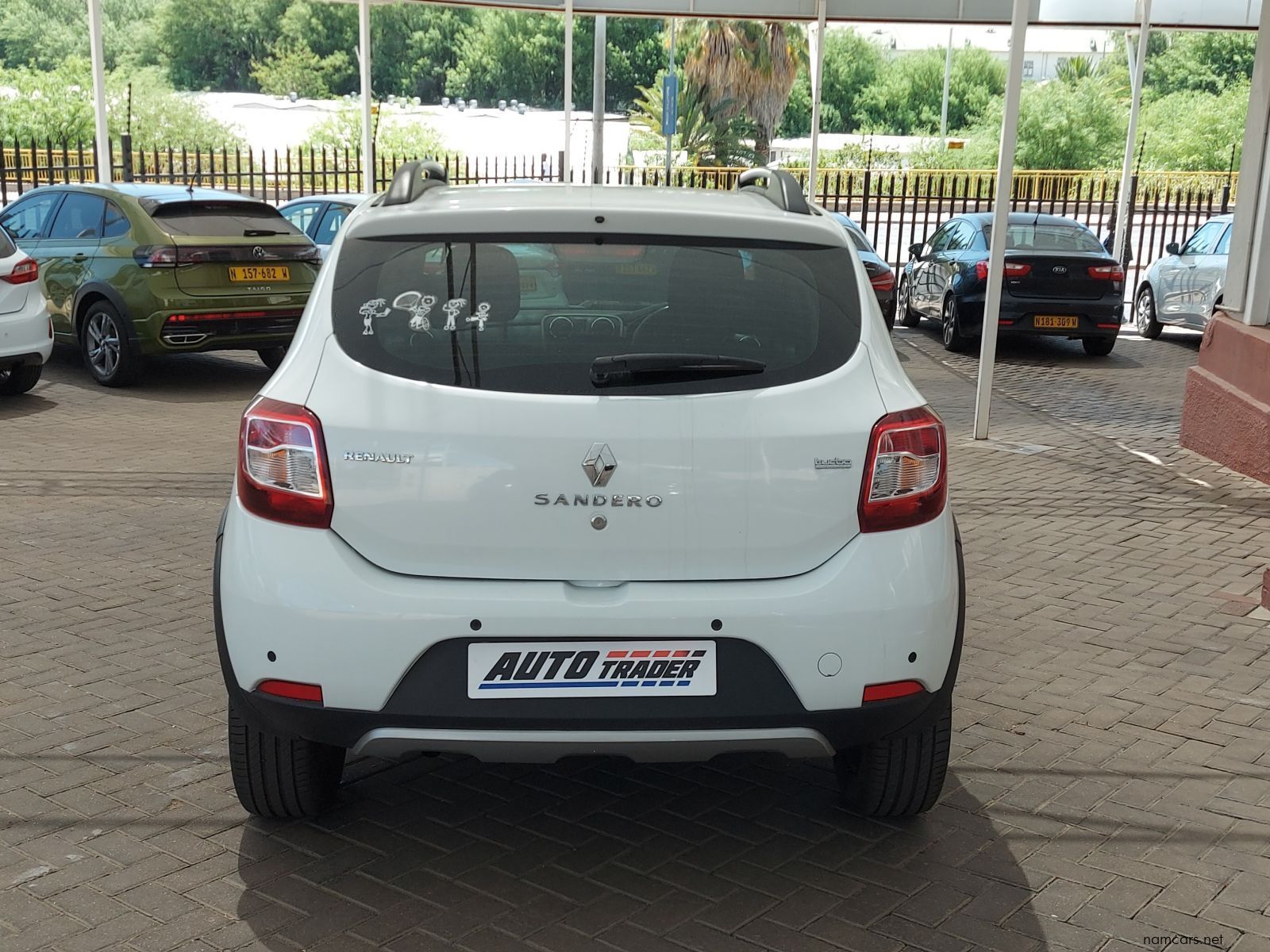 2016 Renault Sandero Stepway photo