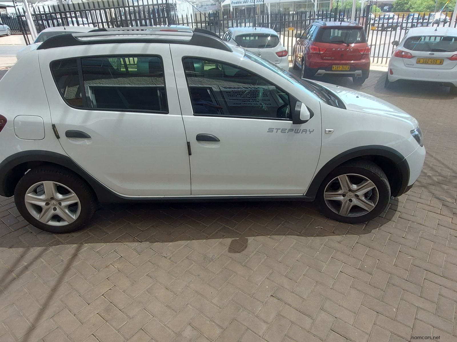 2016 Renault Sandero Stepway photo