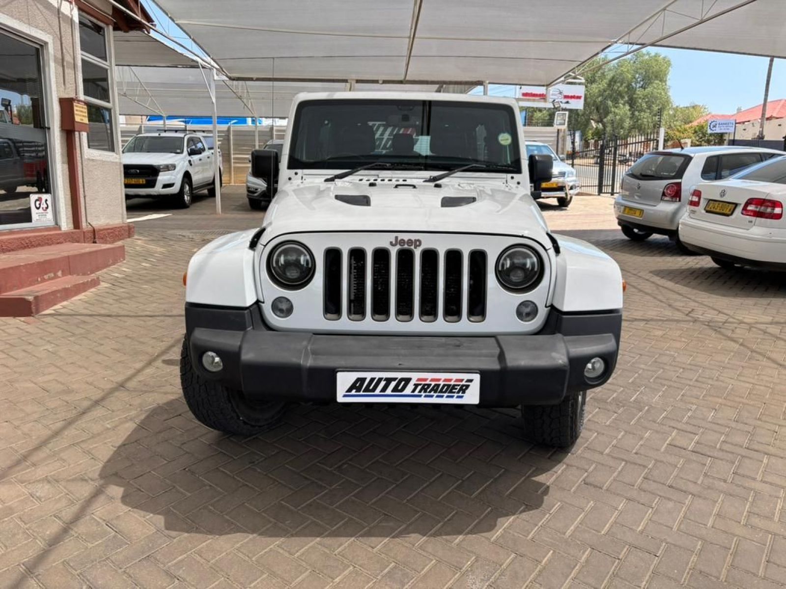 2016 Jeep Wrangler Unlimited Sahara V6 photo