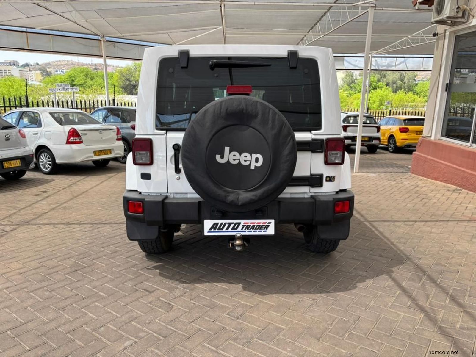 2016 Jeep Wrangler Unlimited Sahara V6 photo