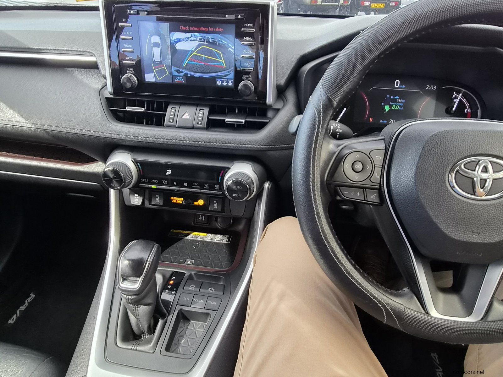 2019 Toyota Rav4 VX photo