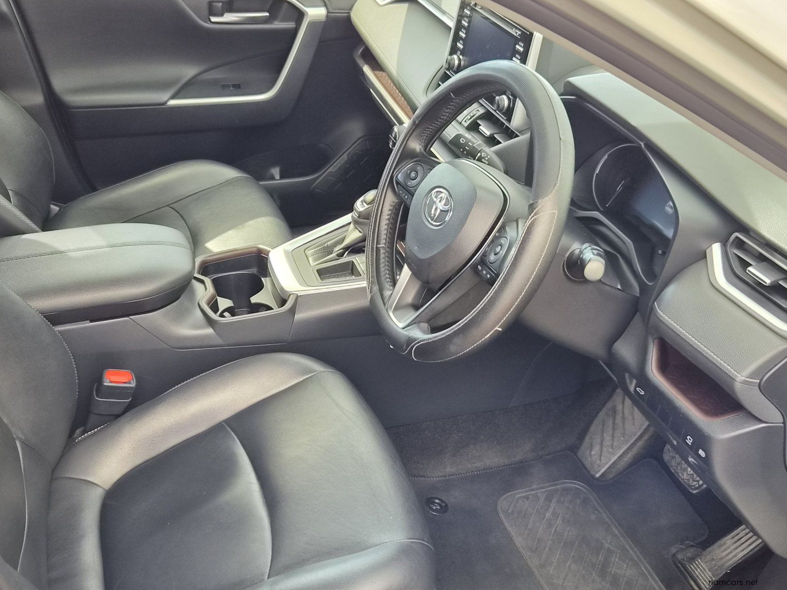2019 Toyota Rav4 VX photo
