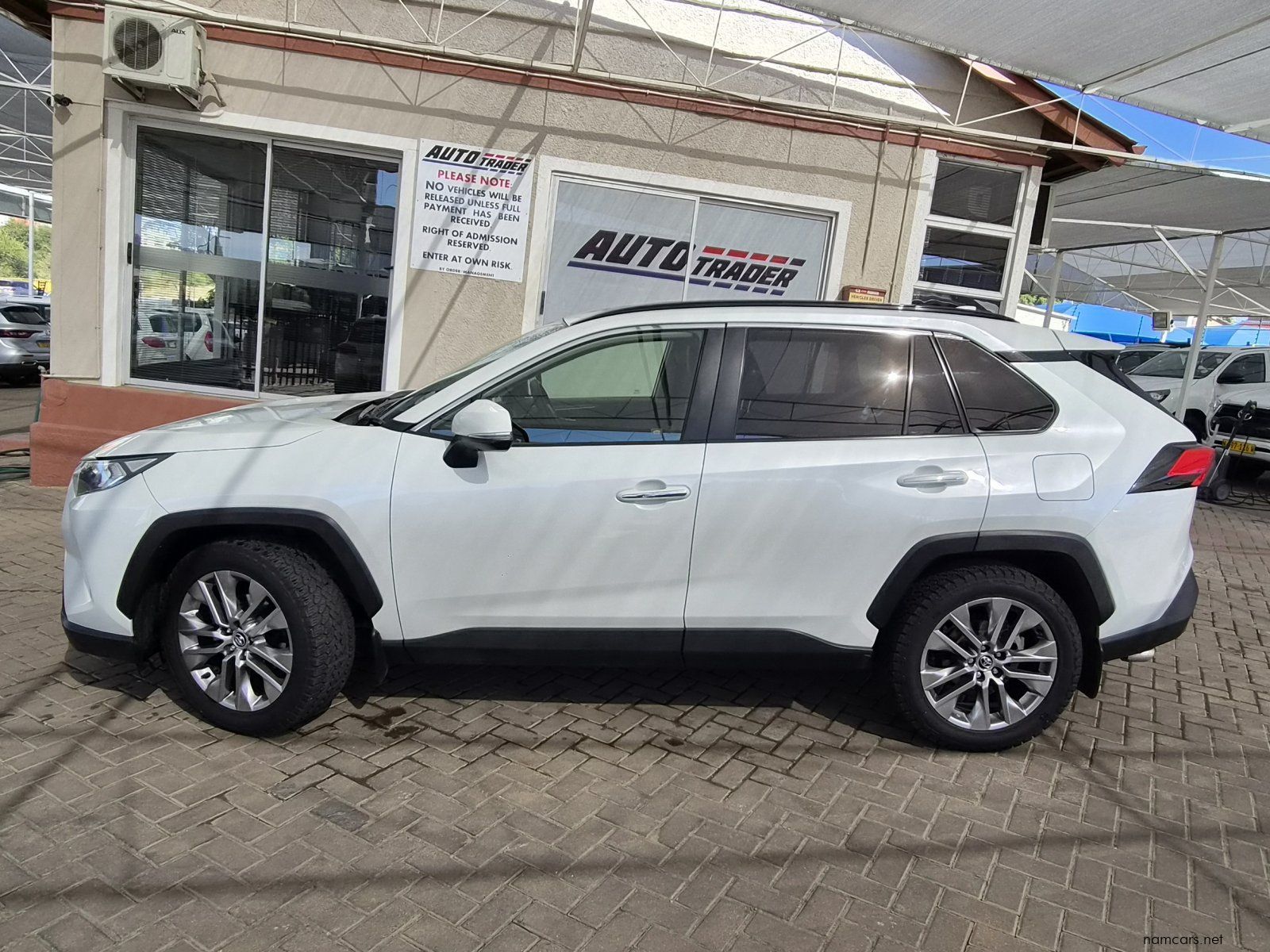 2019 Toyota Rav4 VX photo