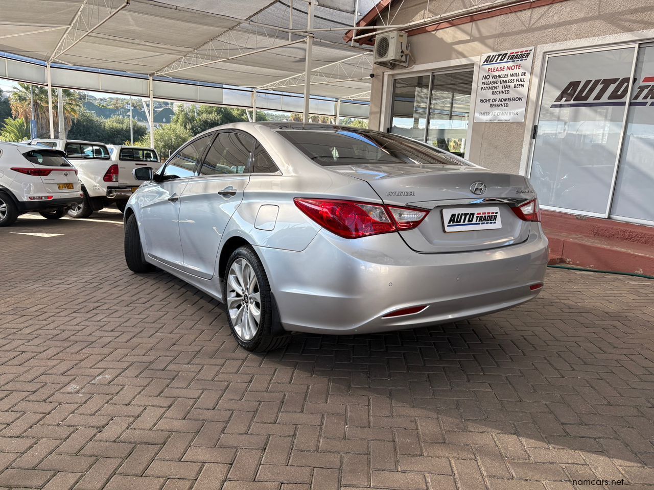 2011 Hyundai Sonata GLS Exclusive photo