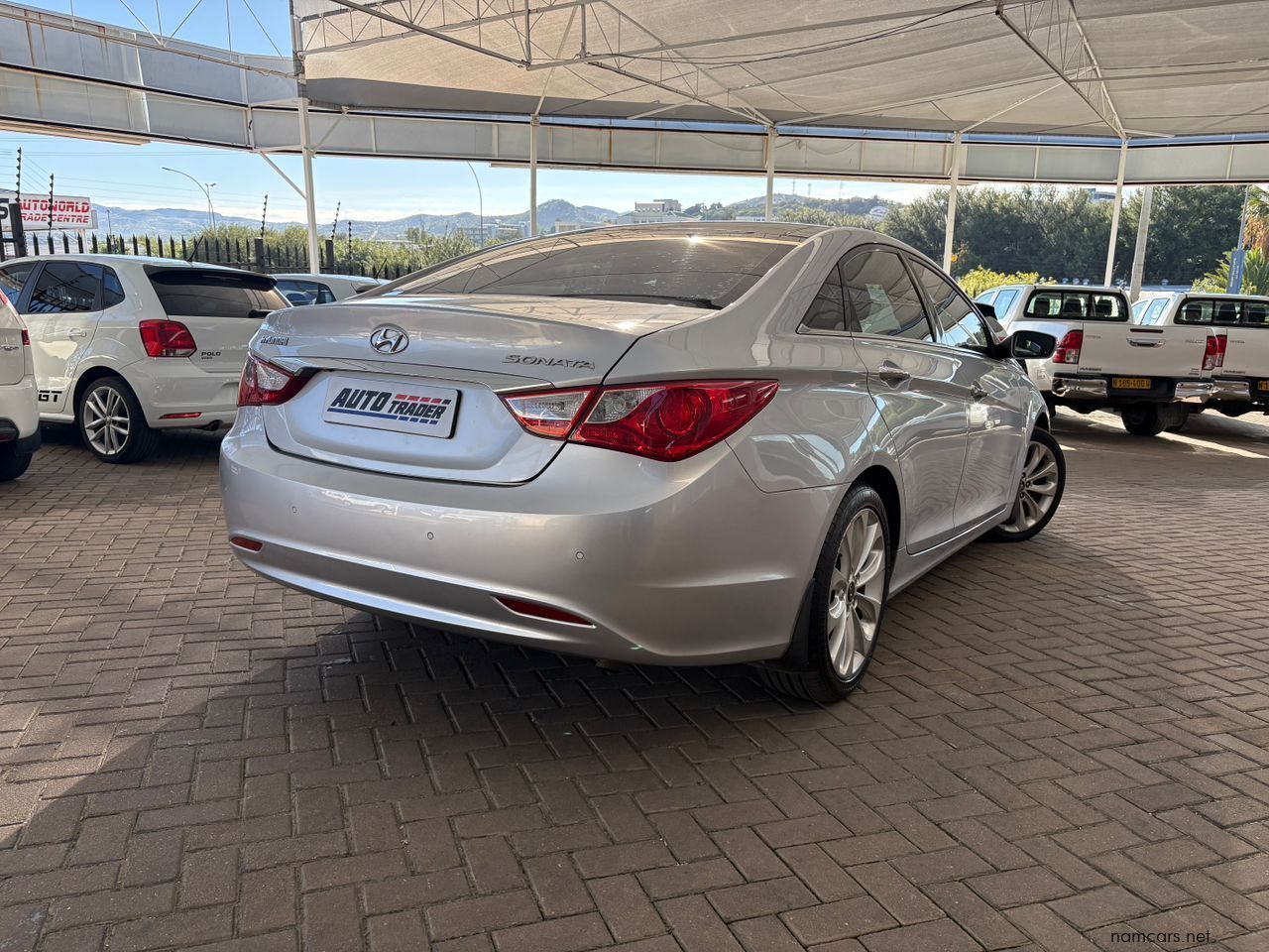 2011 Hyundai Sonata GLS Exclusive photo