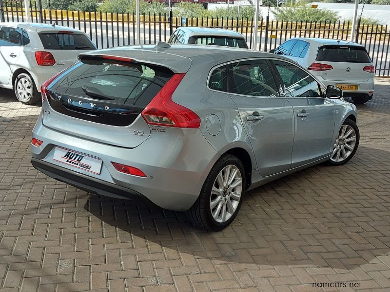 2015 Volvo V40 D2 Excel photo