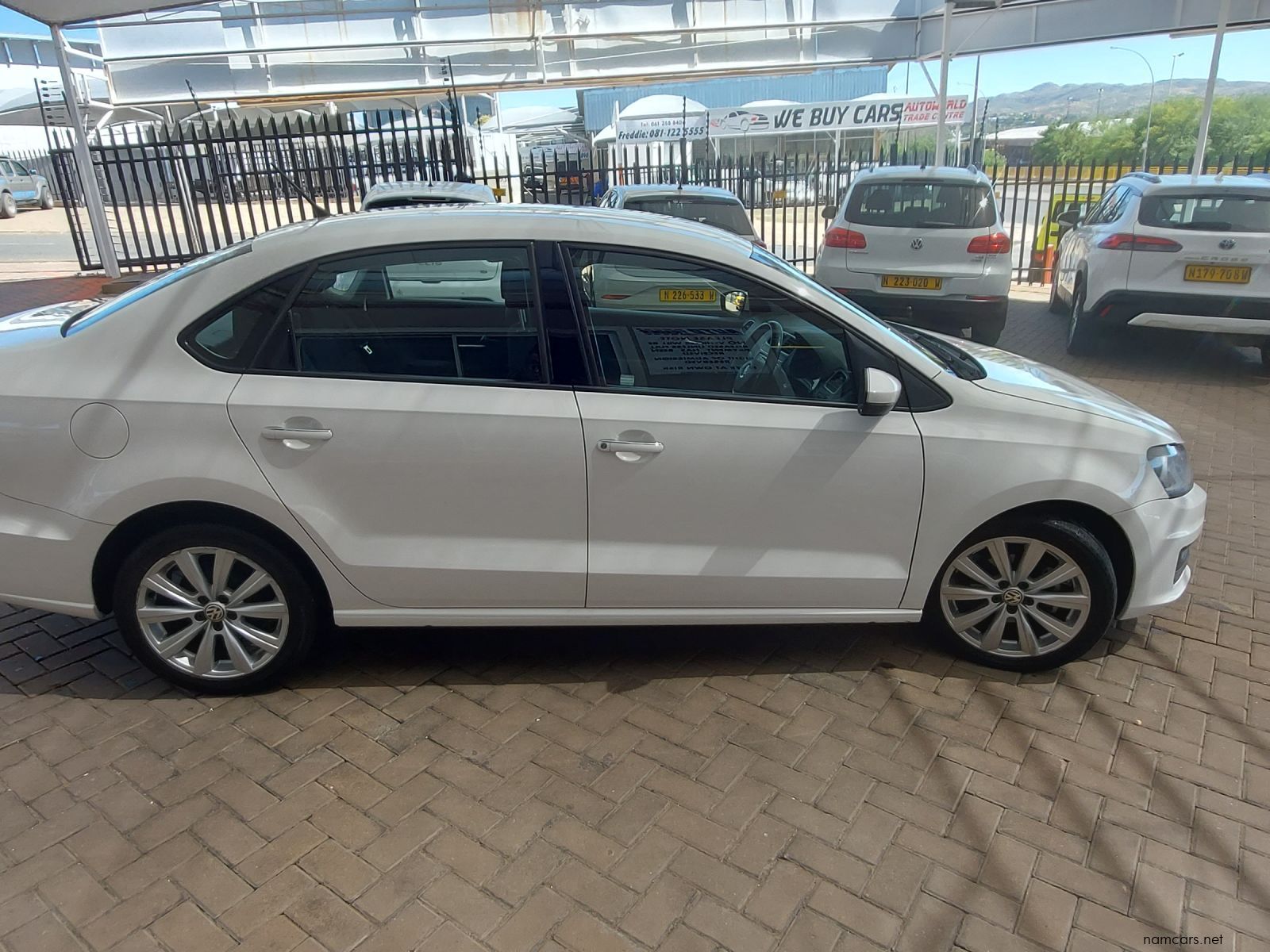 2016 Volkswagen Polo Comfortline photo