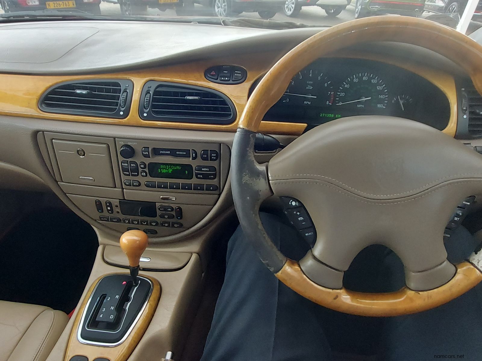 1997 Jaguar S-Type V6 photo