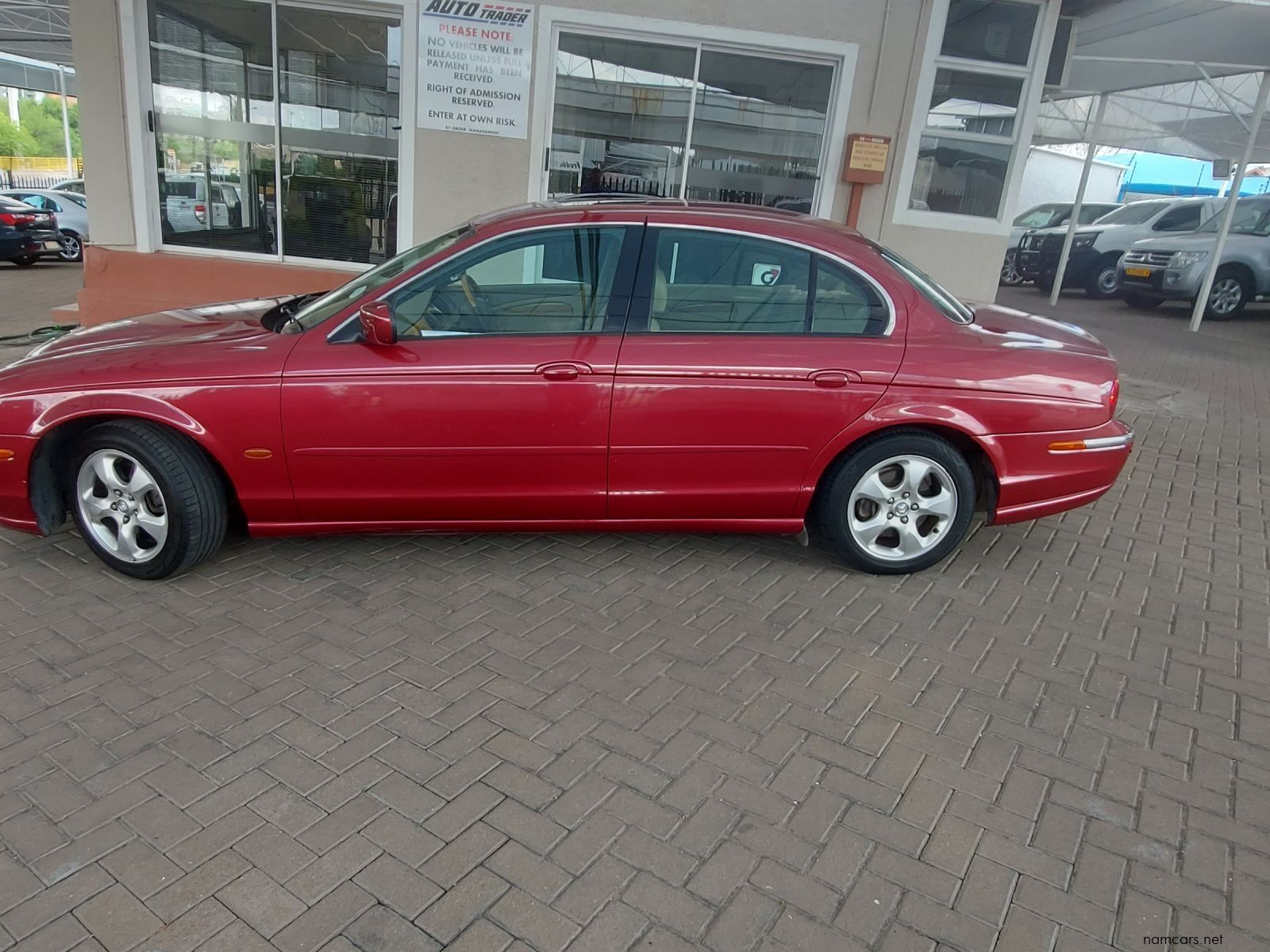 1997 Jaguar S-Type V6 photo