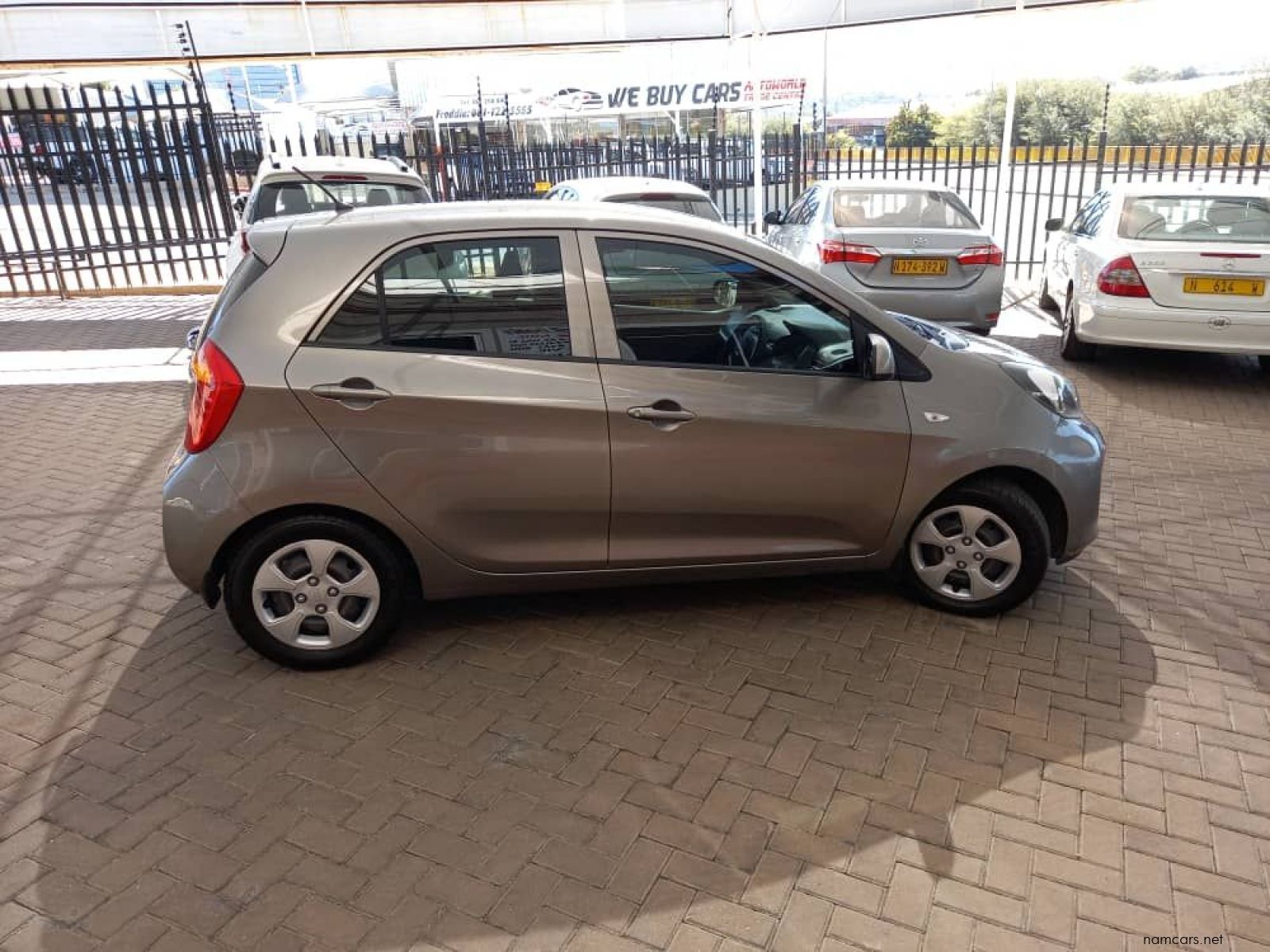 2016 Kia Picanto LX photo