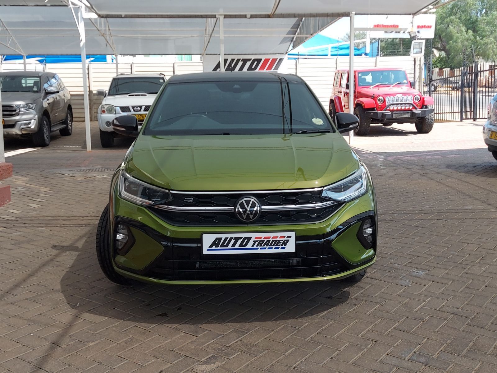 2024 Volkswagen Taigo R-Line photo