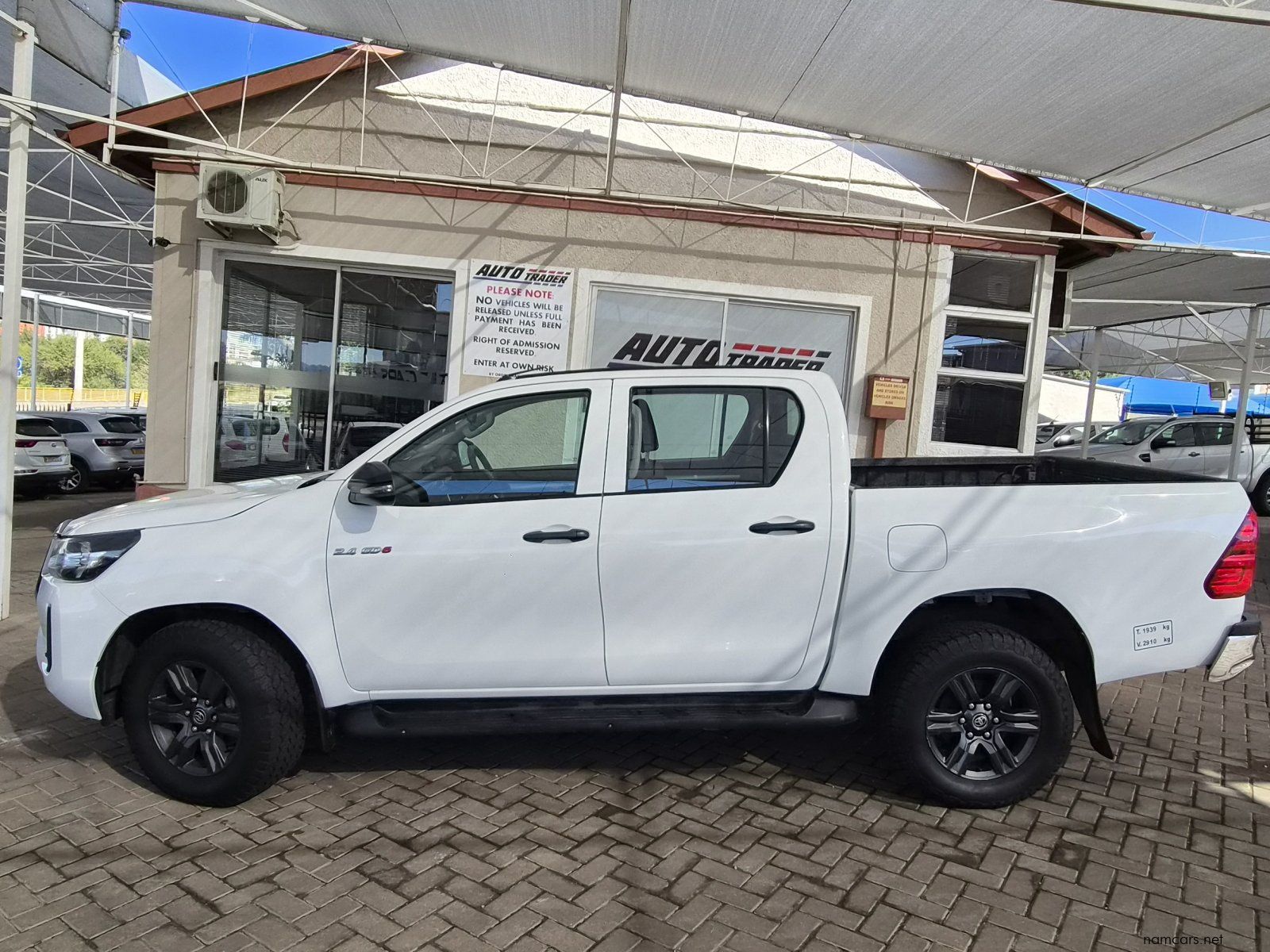 2023 Toyota Hilux GD-6 photo