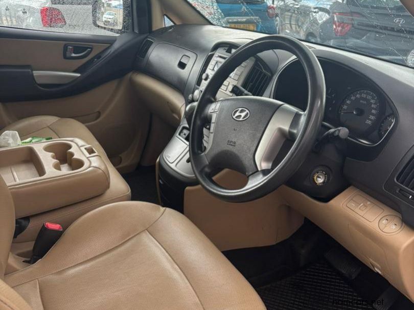 2013 Hyundai H-1 CRDI photo