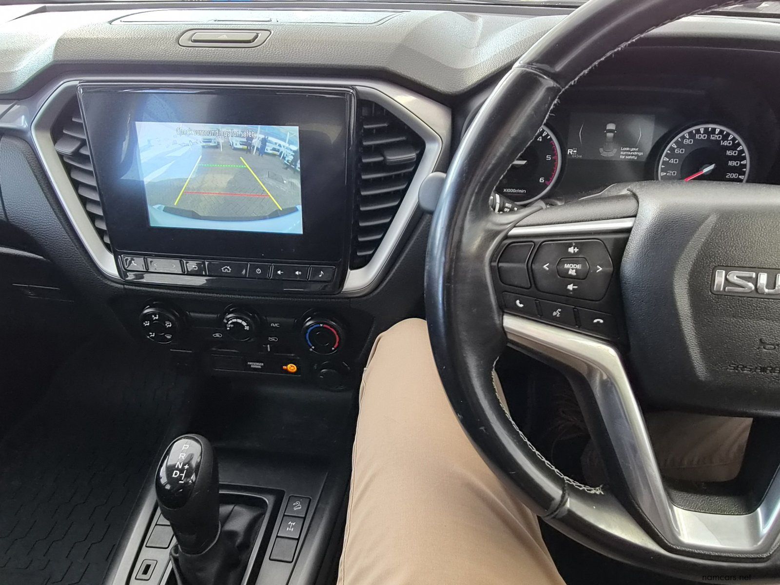 2023 Isuzu D-Max DDI LS photo