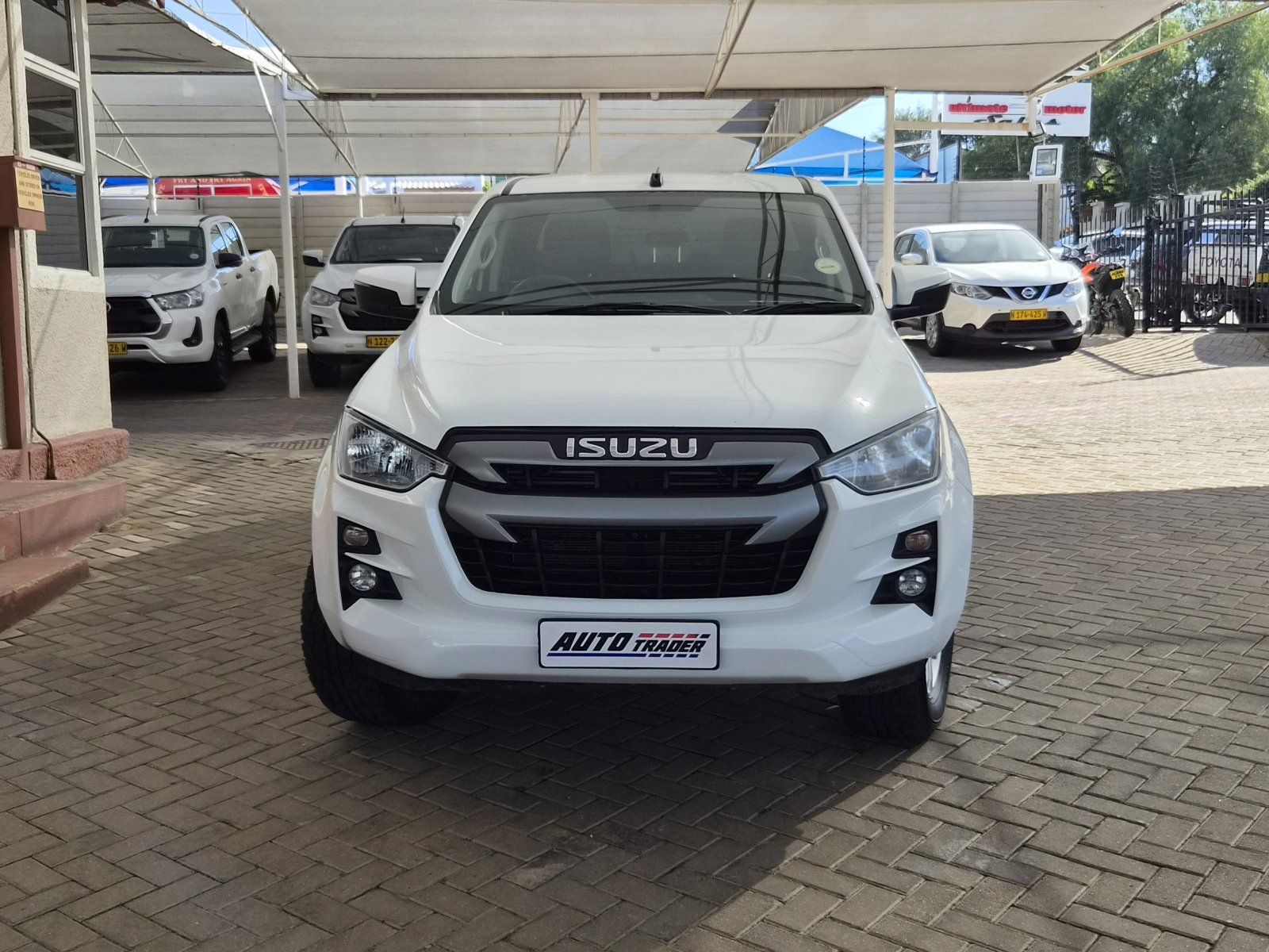 2022 Isuzu D-Max DDI LS photo