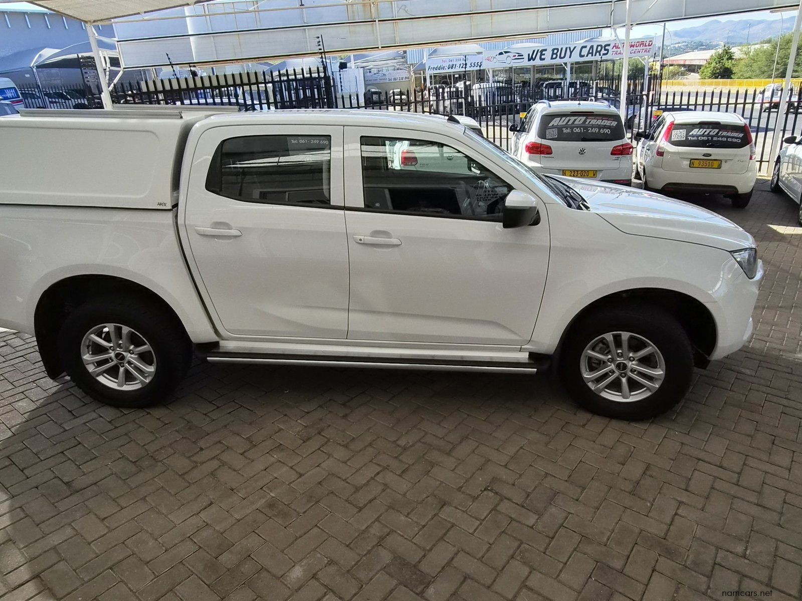 2022 Isuzu D-Max DDI LS photo