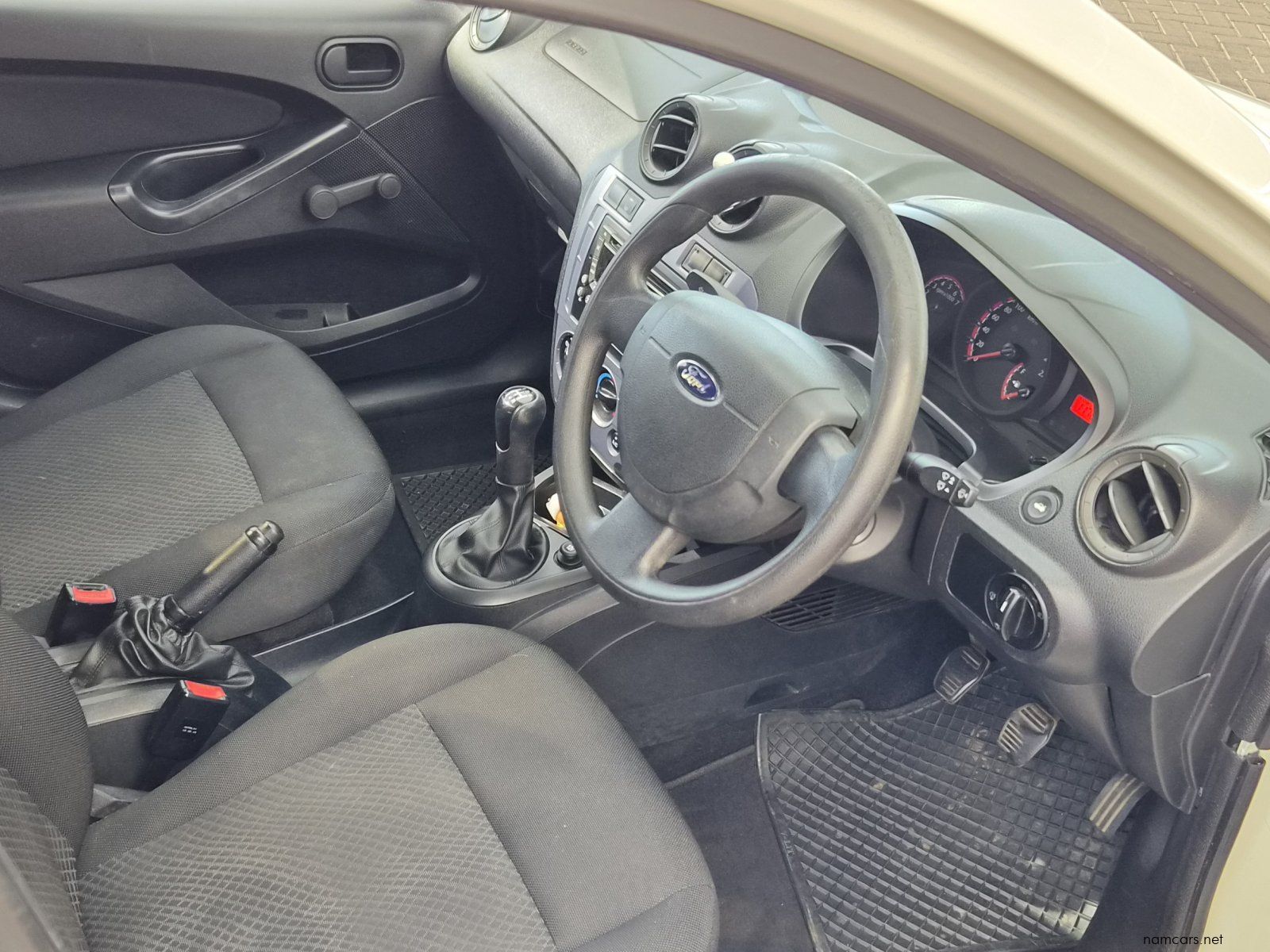 2014 Ford Figo Ambiente photo