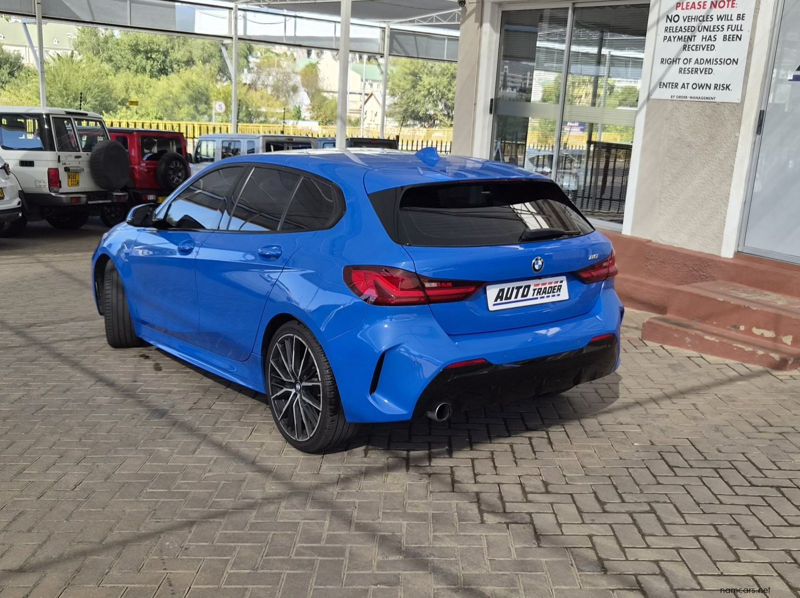 2020 BMW 118I pictures