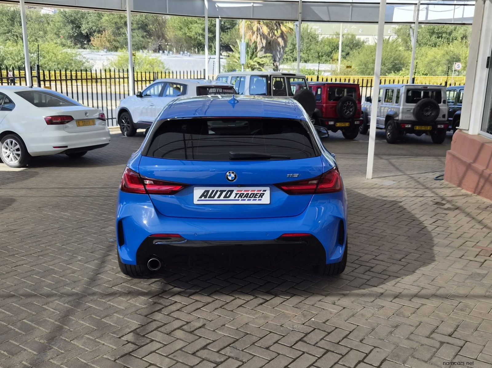 2020 BMW 118I pictures