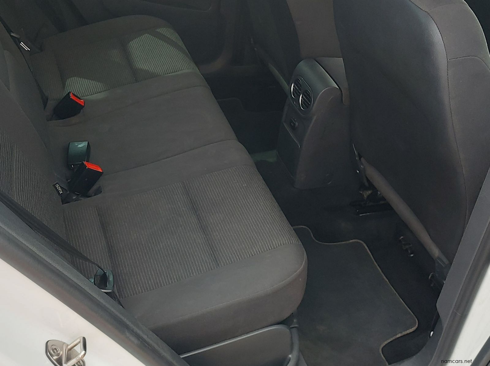 2015 Volkswagen Tiguan TSI Blue Motion Tren-Fun (90Kw) pictures