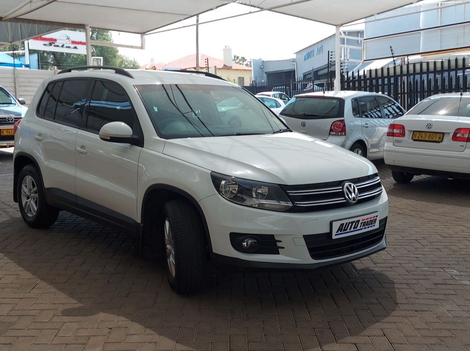 2015 Volkswagen Tiguan TSI Blue Motion Tren-Fun (90Kw) pictures