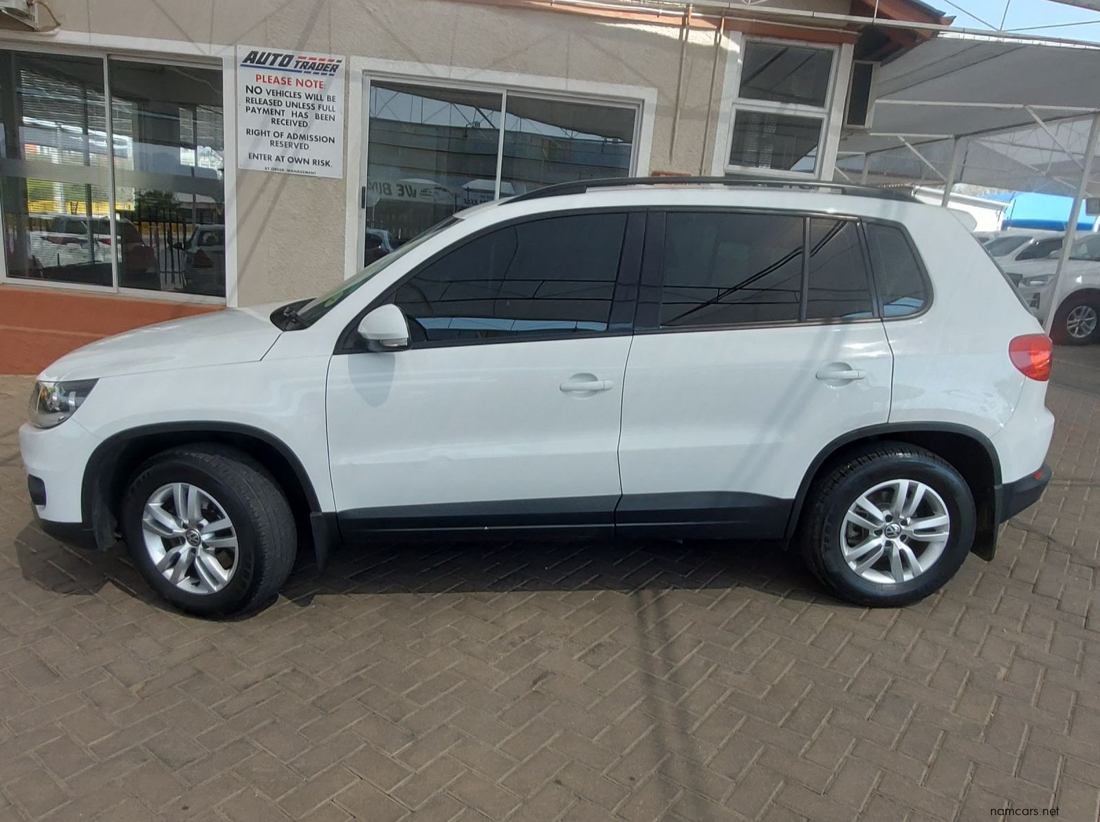 2015 Volkswagen Tiguan TSI Blue Motion Tren-Fun (90Kw) pictures