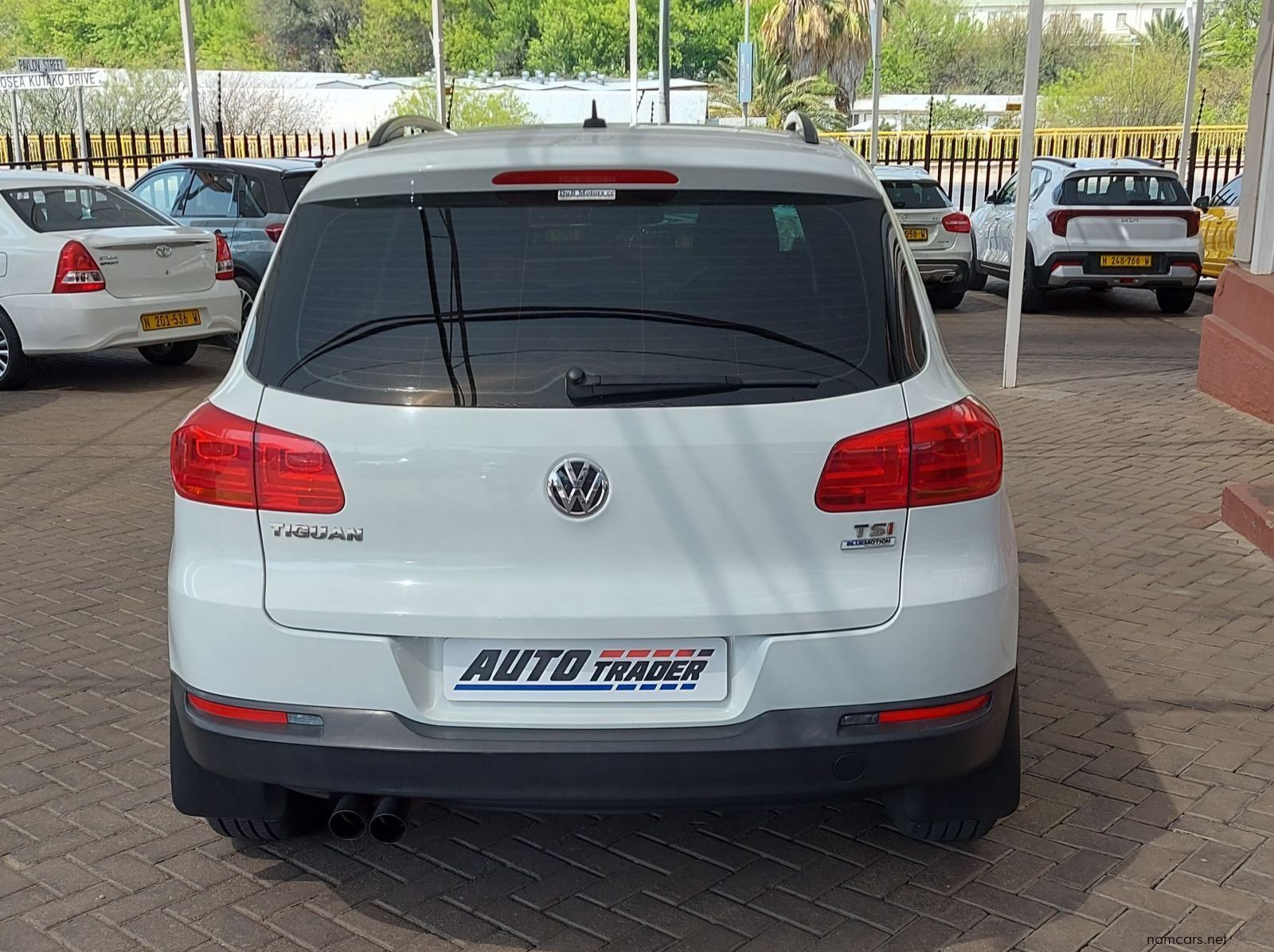 2015 Volkswagen Tiguan TSI Blue Motion Tren-Fun (90Kw) pictures