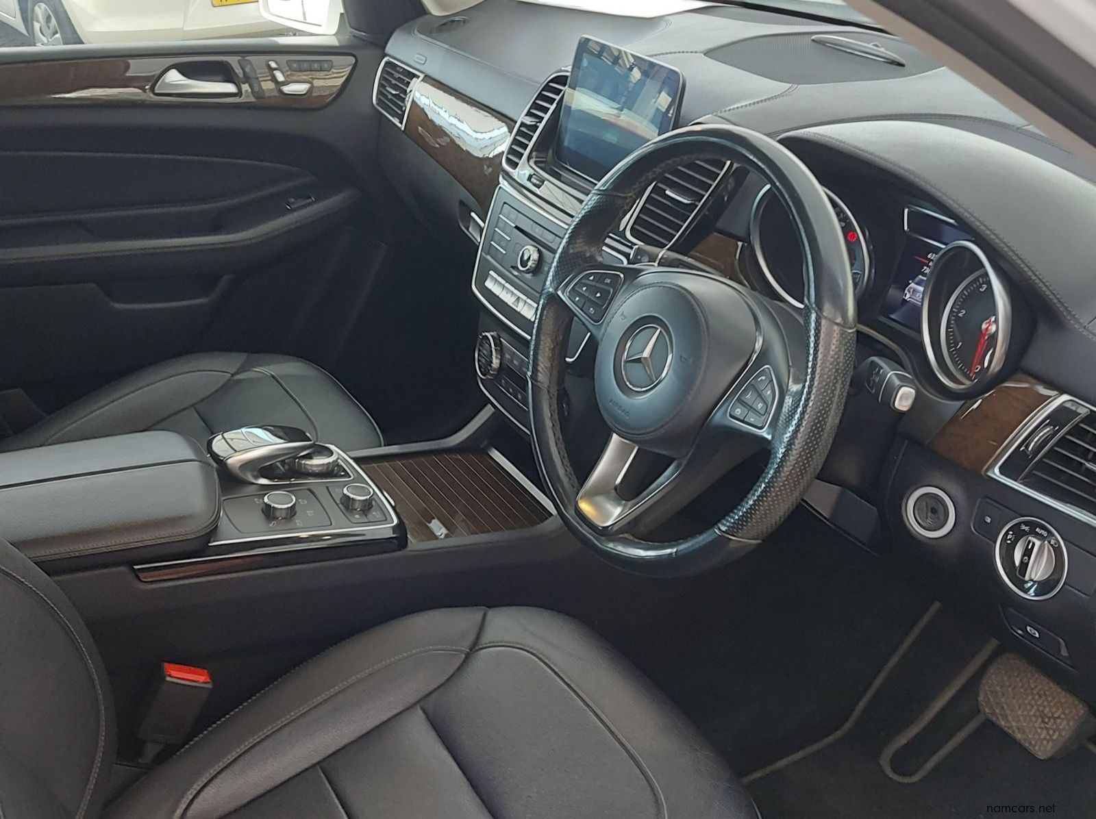 2016 Mercedes-Benz GLS 350D pictures