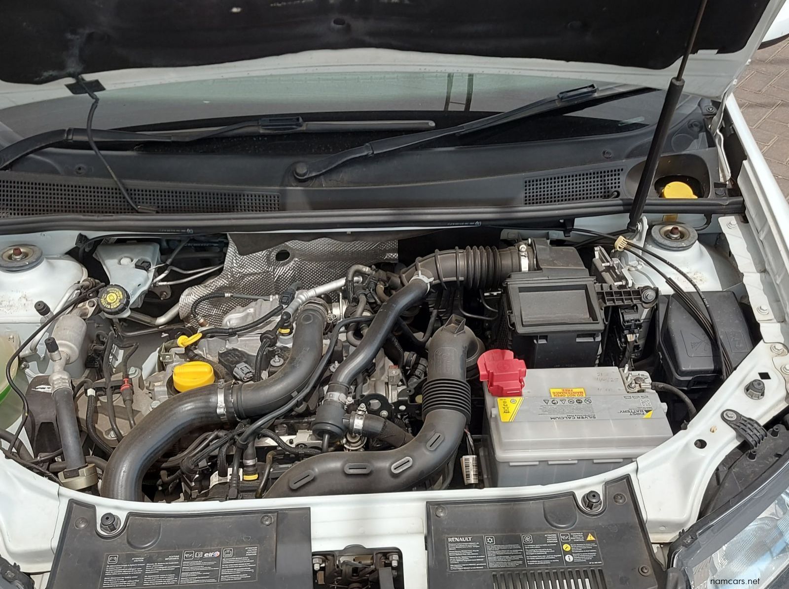 2016 Renault Sandero Stepway pictures