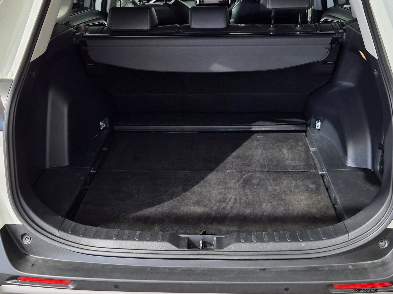 2019 Toyota Rav4 VX pictures