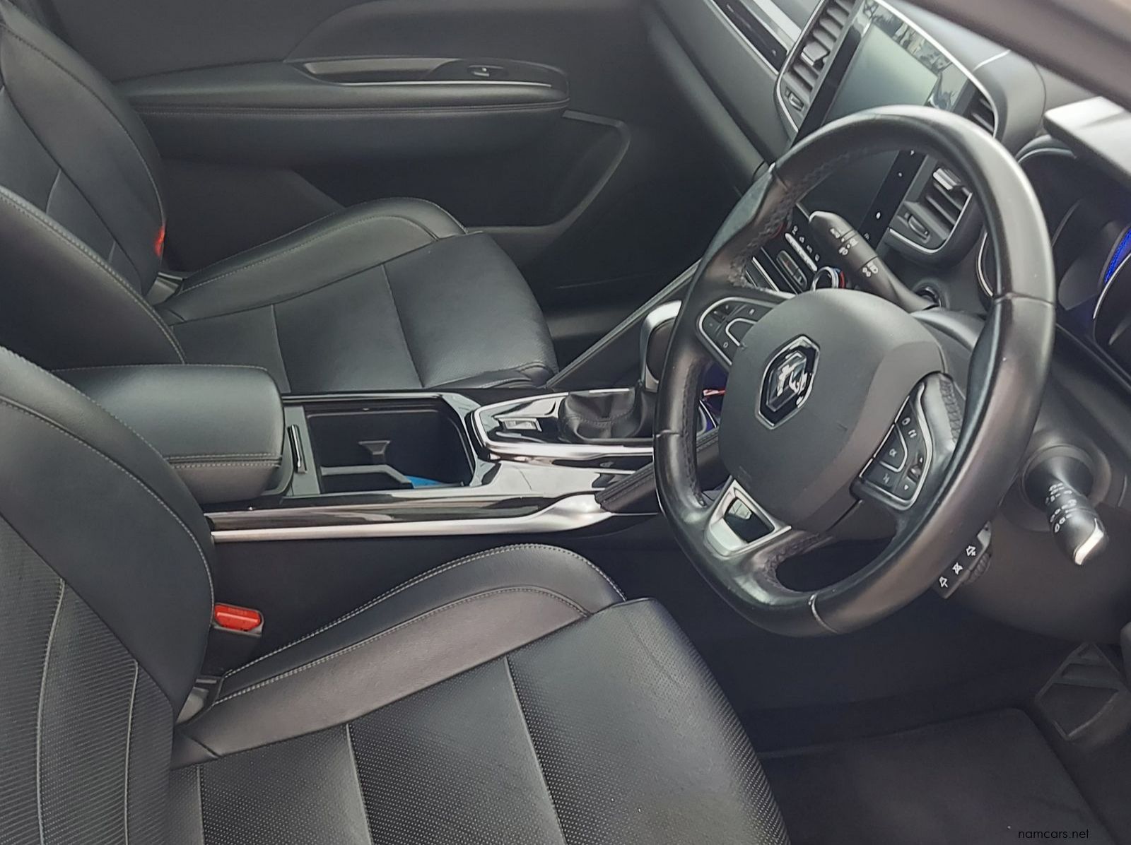 2019 Renault Koleos pictures