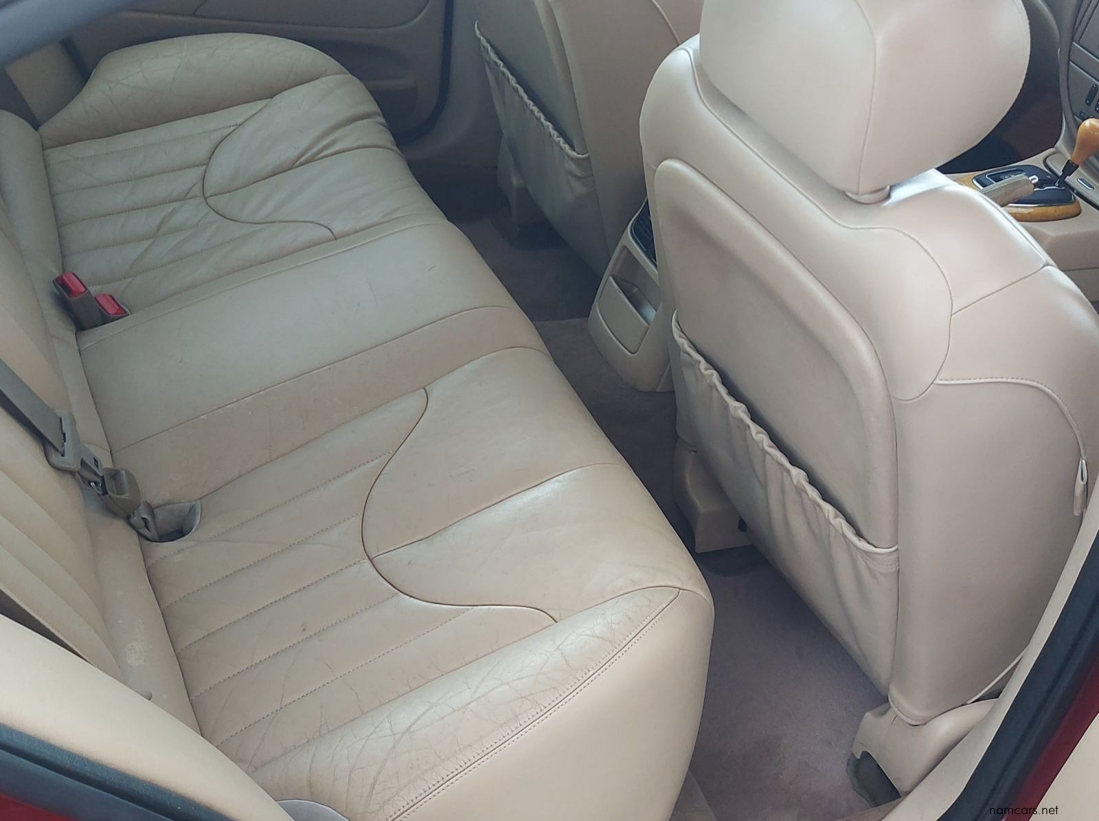 1997 Jaguar S-Type V6 pictures