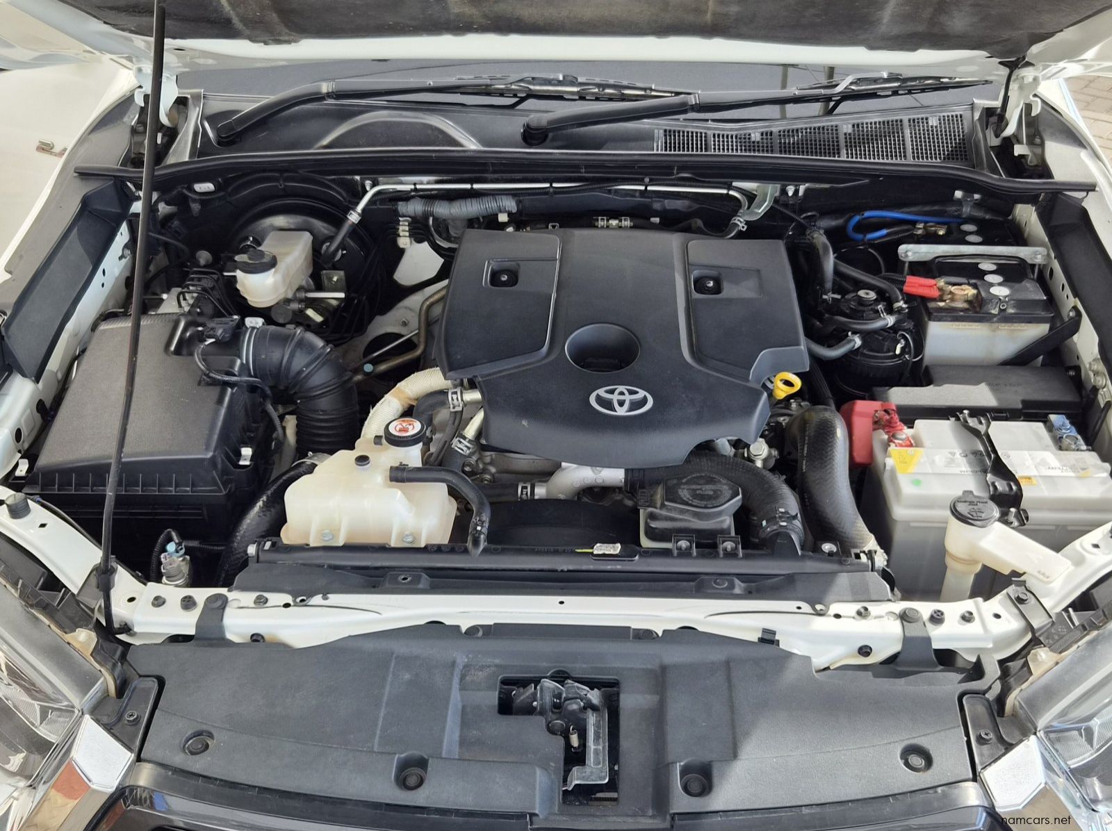 2023 Toyota Hilux GD-6 pictures