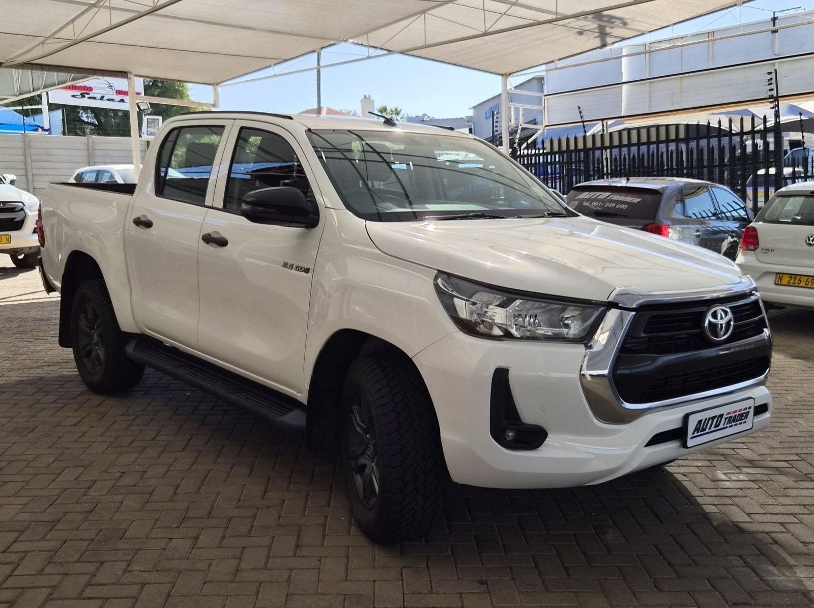 2023 Toyota Hilux GD-6 pictures