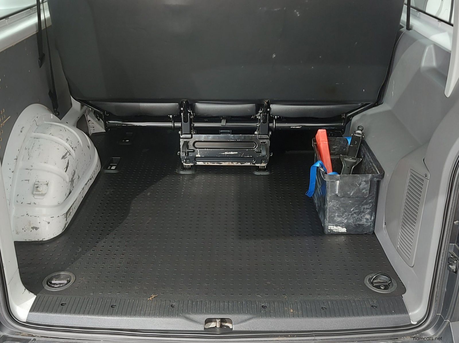 2023 Volkswagen T6 C Bus LWB pictures