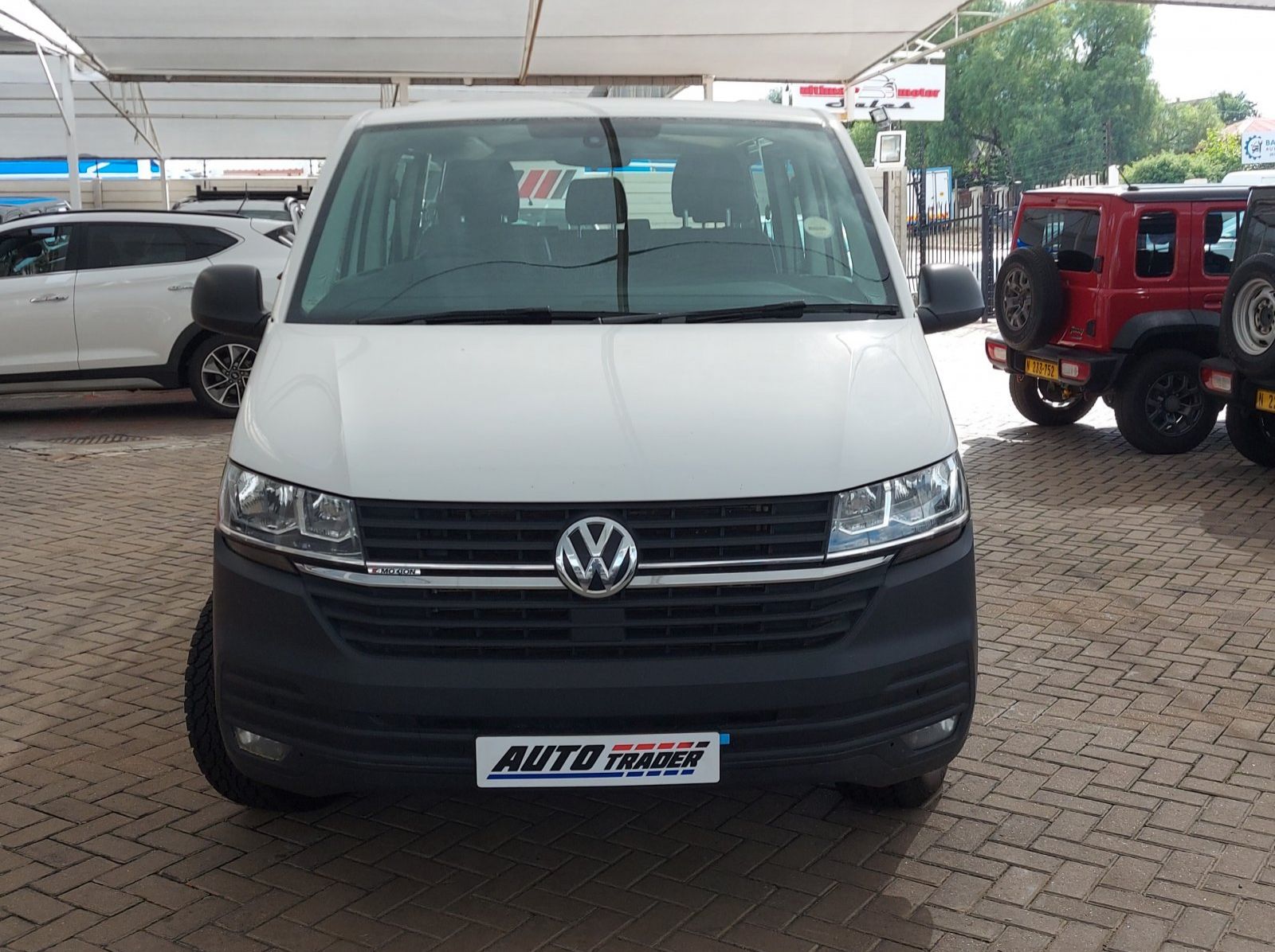 2023 Volkswagen T6 C Bus LWB pictures