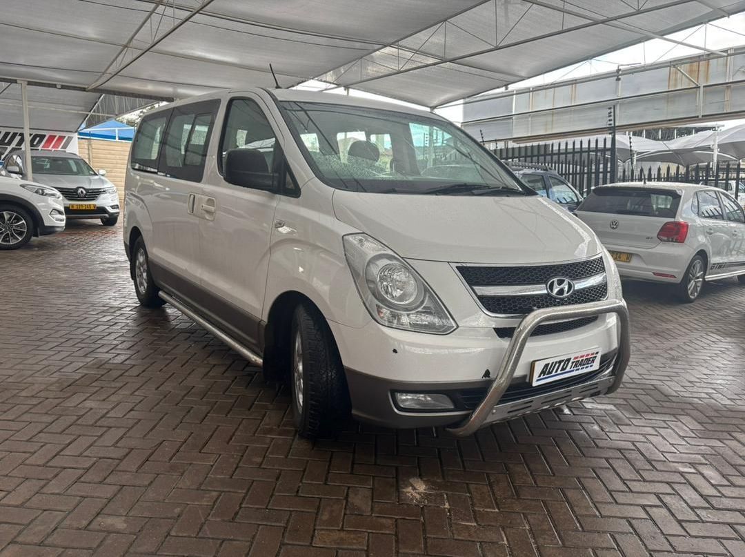 2013 Hyundai H-1 CRDI pictures