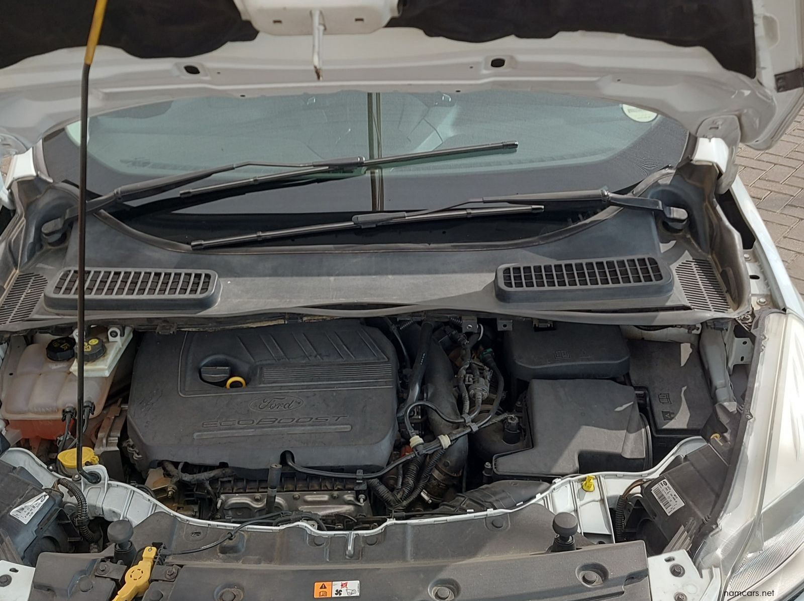 2016 Ford Kuga Ecoboost Ambiente pictures