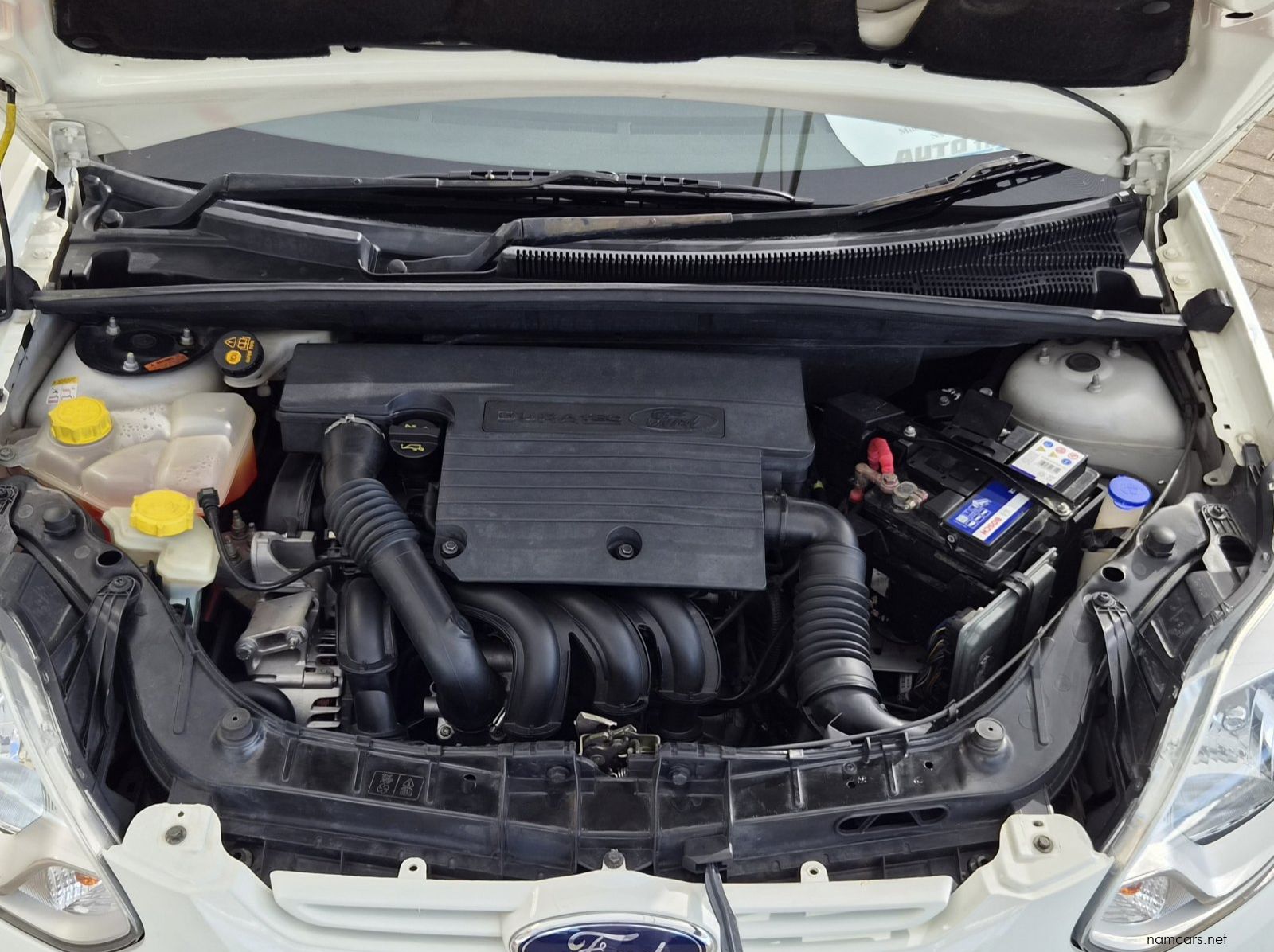 2014 Ford Figo Ambiente pictures