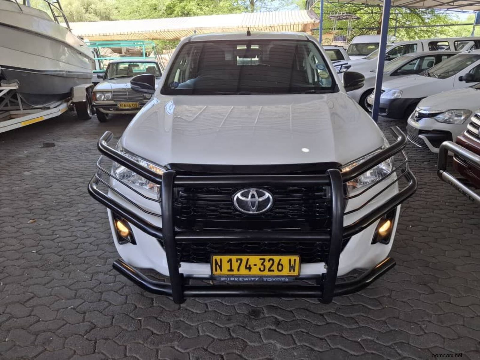 2020 Toyota HILUX 2.4 GD6 SRX 4X2 D/CAB MAN photo