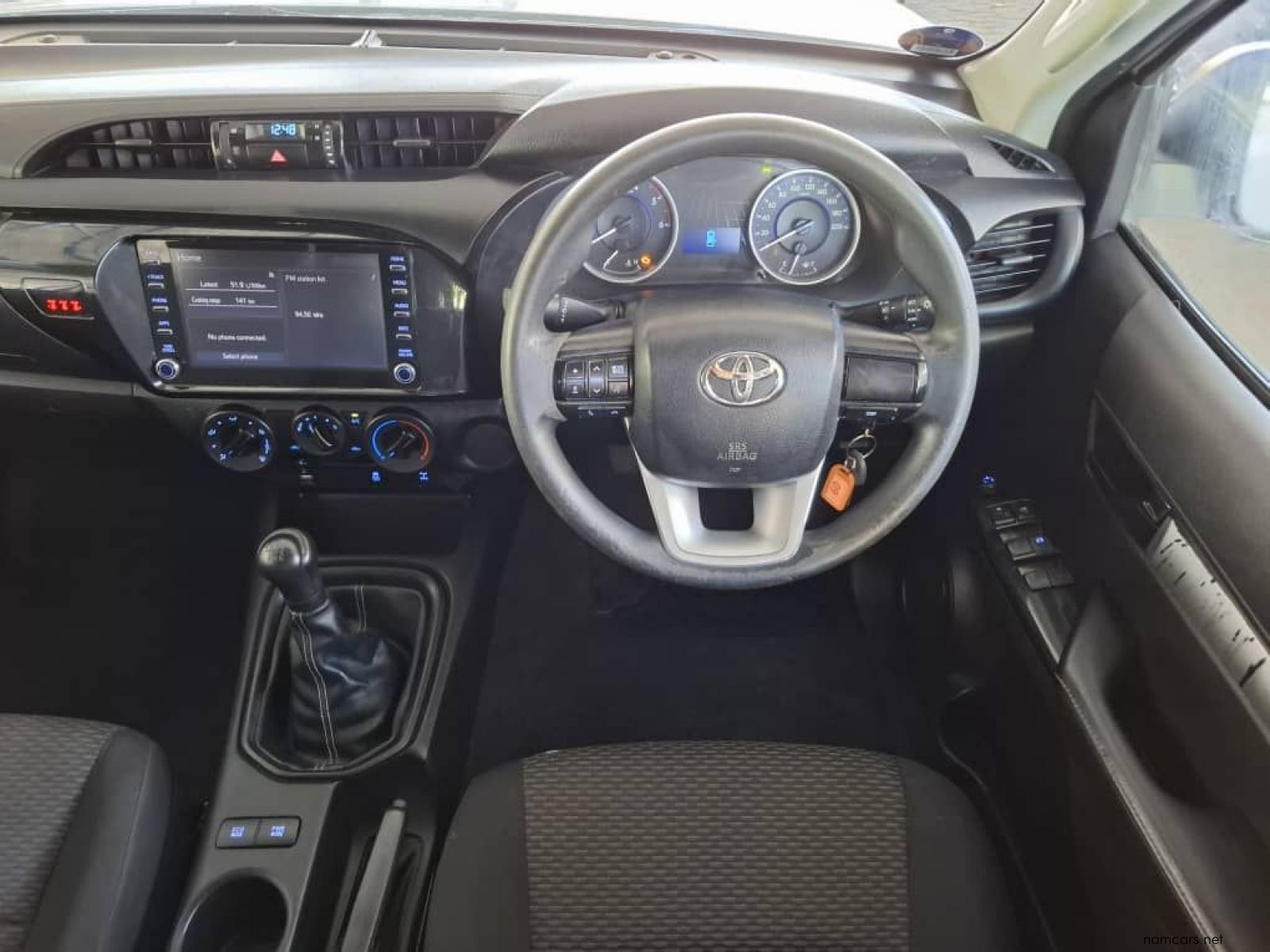 2020 Toyota HILUX 2.4 GD6 SRX 4X2 D/CAB MAN photo