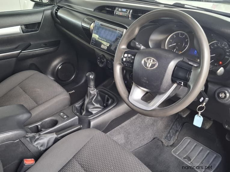 2018 Toyota HILUX 2.4 GD6 SRX 4X4 S/CAB photo