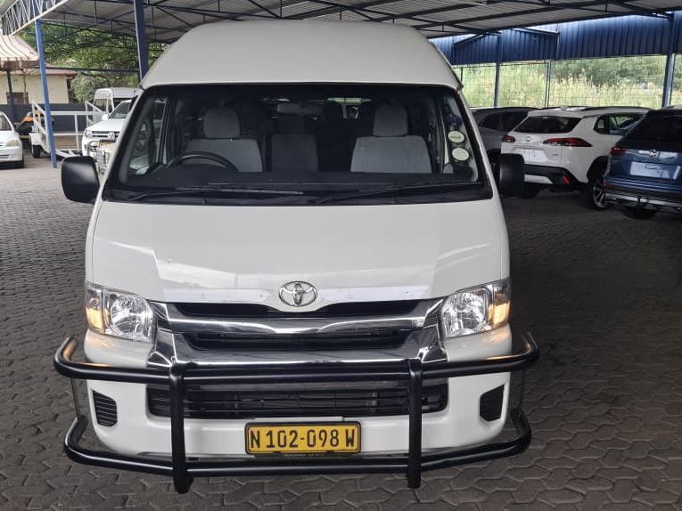 2021 Toyota QUANTUM 2.5 D4D GL 14 SEATER photo