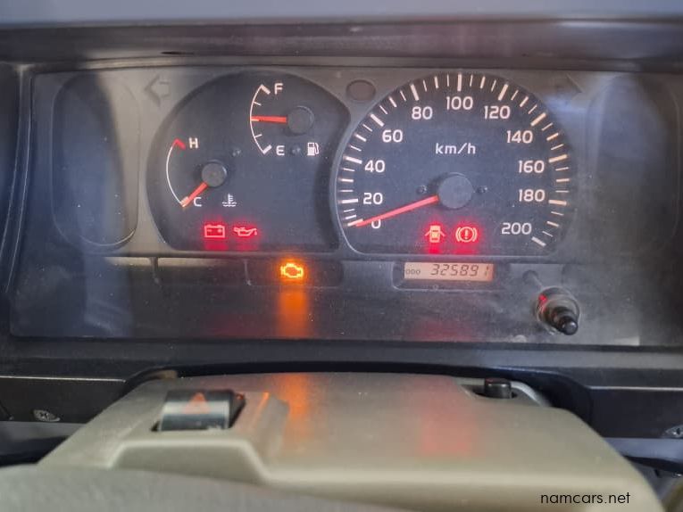 2007 Toyota LANDCRUISER 4.5 EFI 11 SEATER TOURIST TRANSPORTER photo